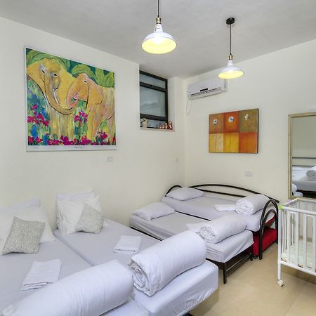 Nofesh Baatika Villa Safed Bagian luar foto