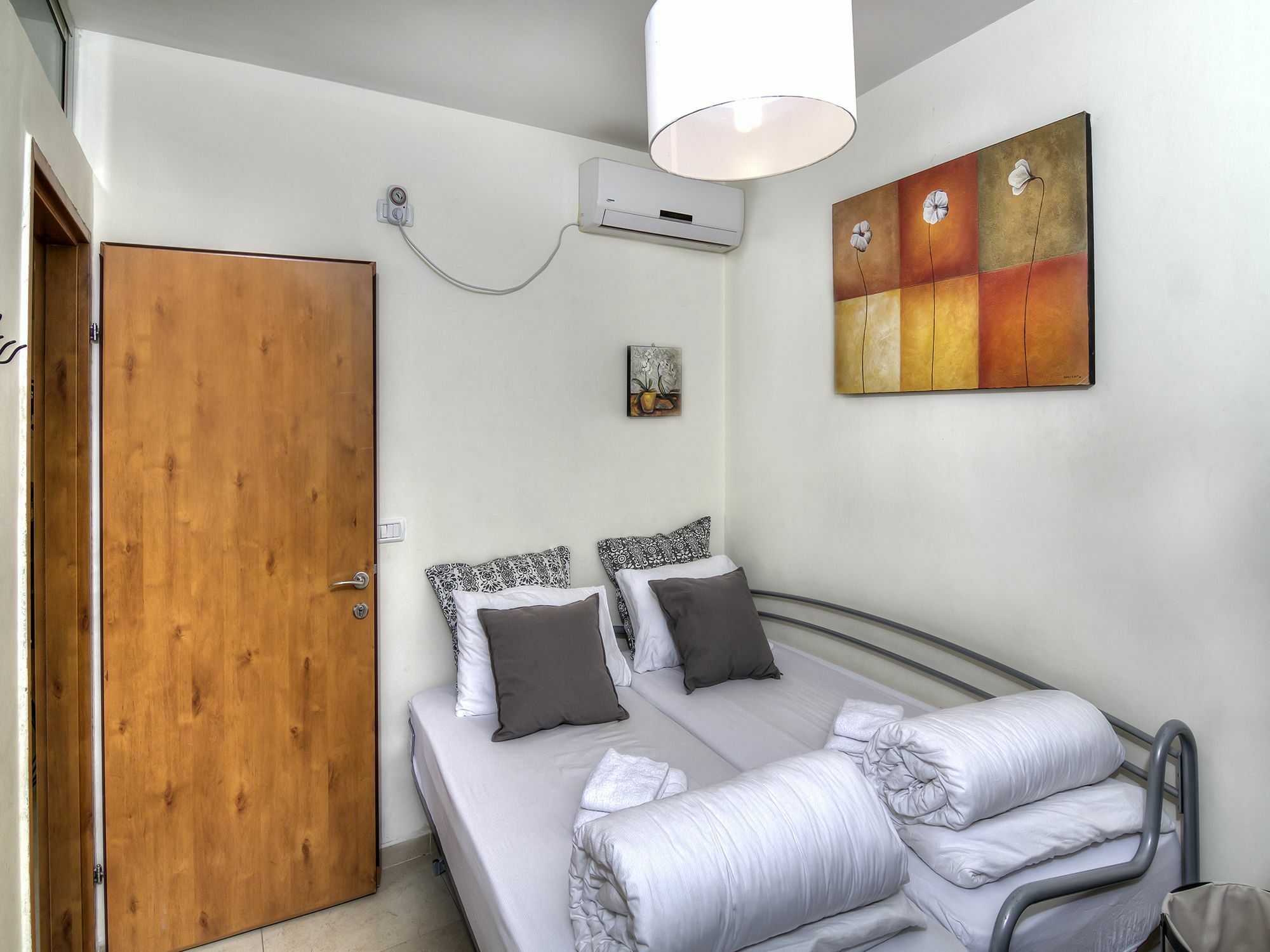 Nofesh Baatika Villa Safed Bagian luar foto
